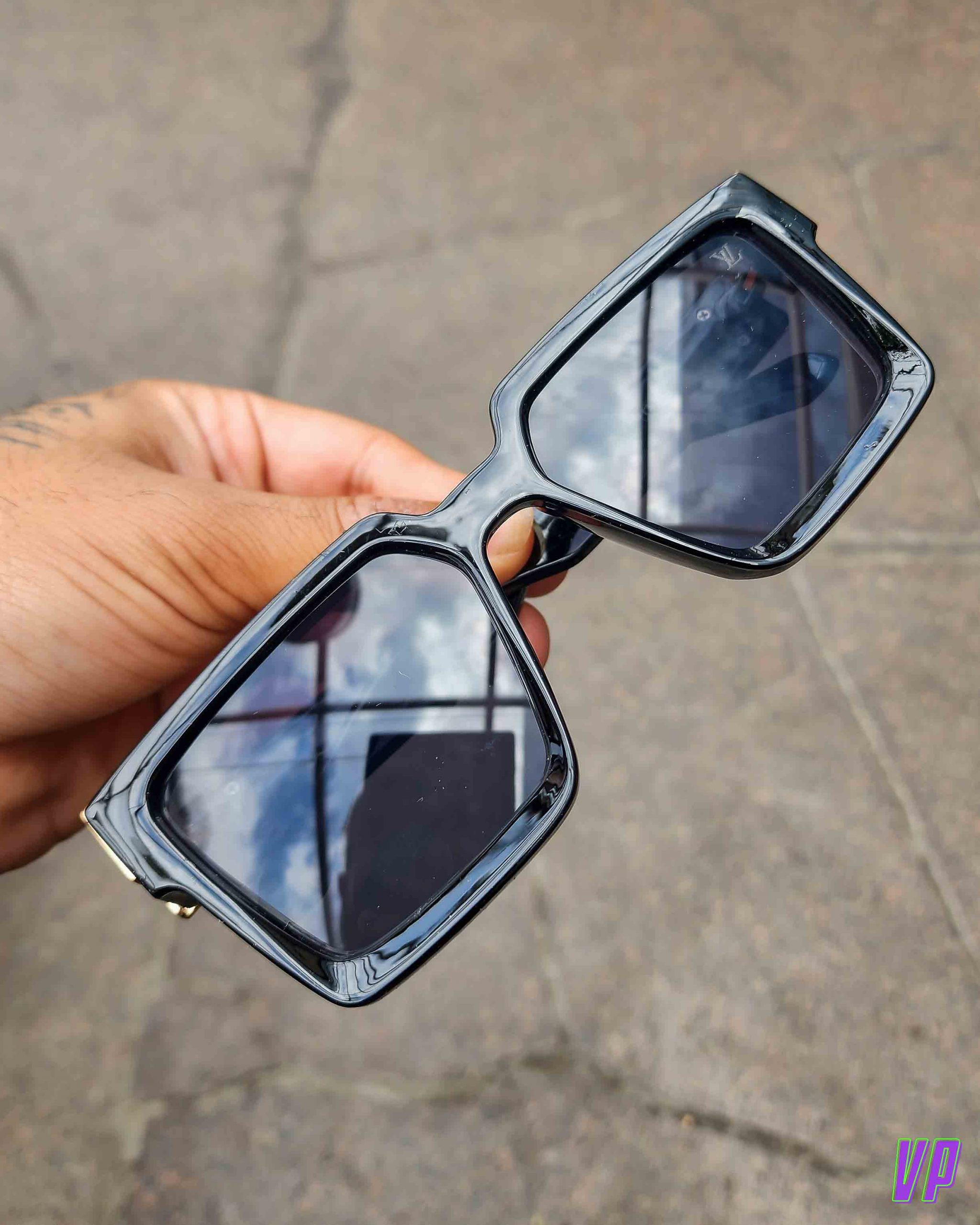 Louis Vuitton LV Clash Square Sunglasses - Black Sunglasses