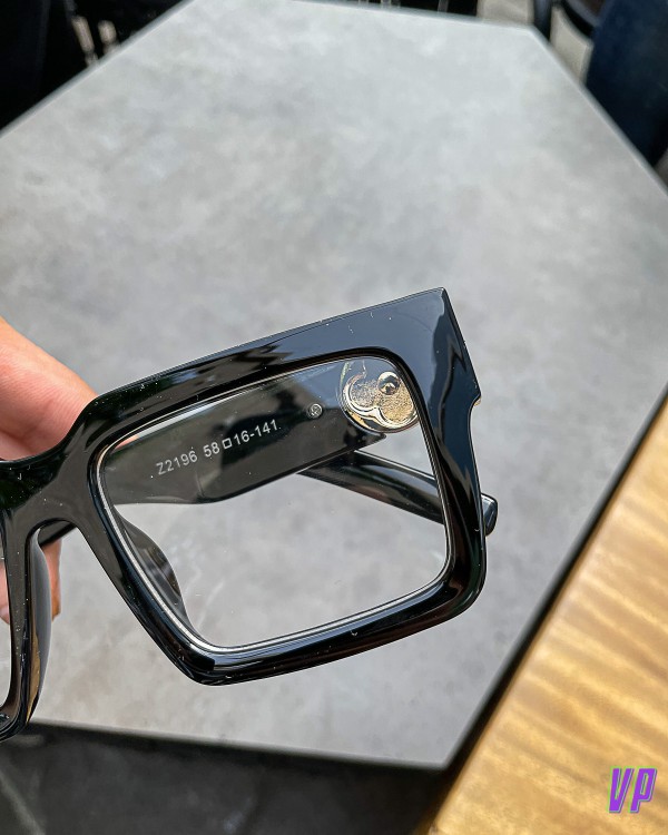 Louis Vuitton 2022 LV Escape Square Sunglasses - Black Sunglasses